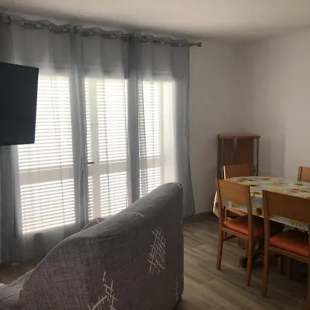 Apartman Planta Baixa Amb Jardi I Vistes Al Mar Llança
