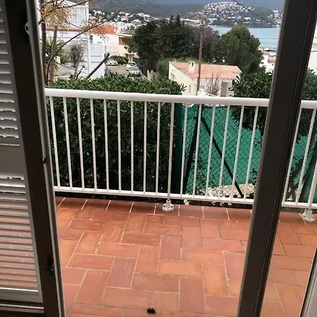 Planta Baixa Amb Jardi I Vistes Al Mar * Llanca
