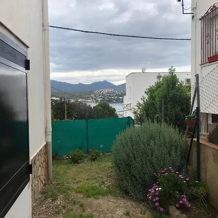 Apartment Planta Baixa Amb Jardi I Vistes Al Mar